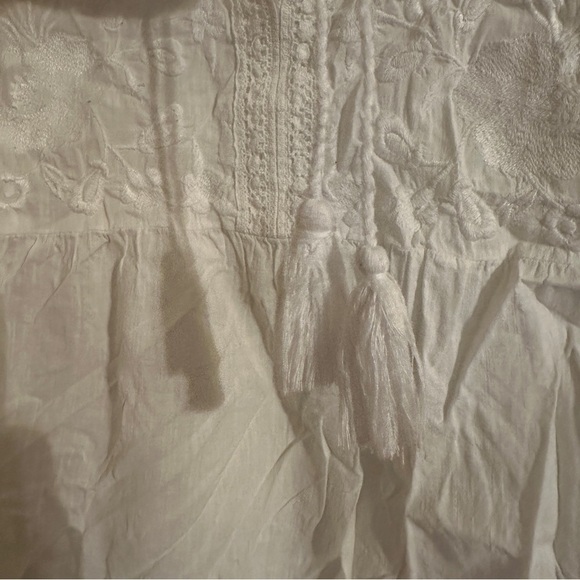 GAP Beautiful Embroidered Top Rayon Cotton3/4 Sleeves women S - Picture 4 of 9